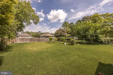 Exterior - 111 E Lillian St, Hebron, MD 21830 photo 13 of 13