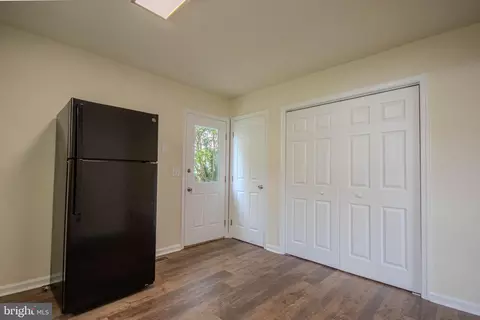 Entry Way - 103 Kendall St, Salisbury, MD 21804 photo 1 of 2