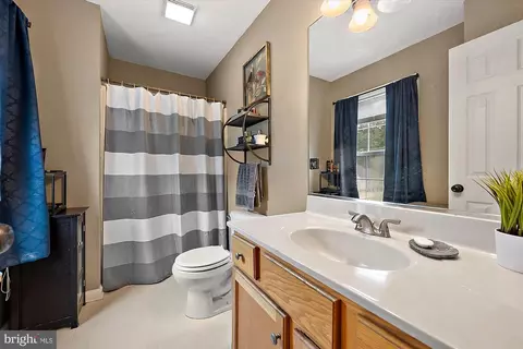 Bath - 148 Emily Dr, Salisbury, MD 21804 photo 2 of 2