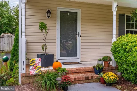 Exterior - 148 Emily Dr, Salisbury, MD 21804 photo 4 of 14