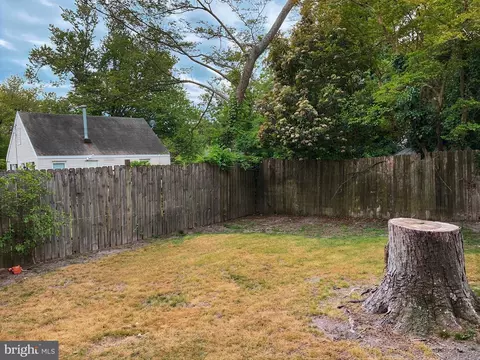 Exterior - 1005 Marian St, Salisbury, MD 21804 photo 2 of 2