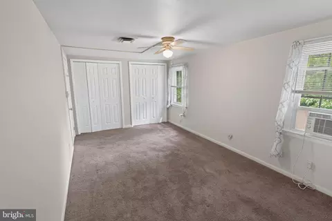 Bedroom - 611 Lakeside Dr, Salisbury, MD 21801 photo 5 of 6