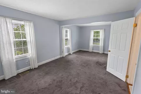 Bedroom - 611 Lakeside Dr, Salisbury, MD 21801 photo 1 of 6