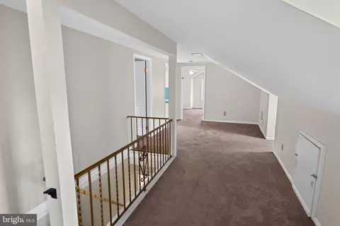 Entry Way - 611 Lakeside Dr, Salisbury, MD 21801 photo 15 of 17