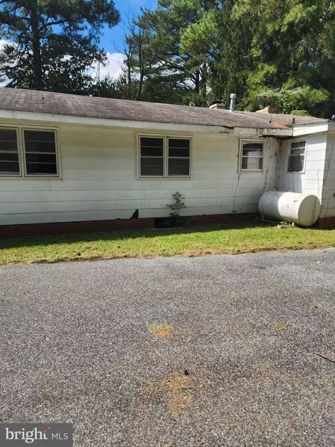 Exterior - 1303 West Rd, Salisbury, MD 21801 photo 2 of 4