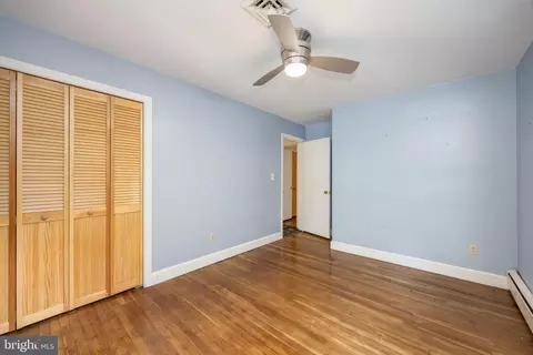 Bedroom - 518 Loblolly Ln, Salisbury, MD 21801 photo 6 of 13