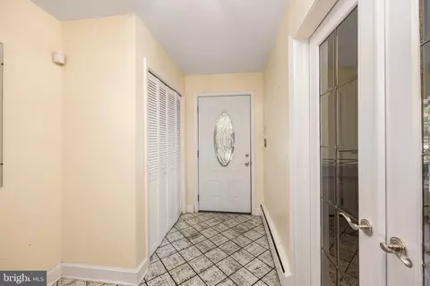 Entry Way - 518 Loblolly Ln, Salisbury, MD 21801 photo 1 of 8