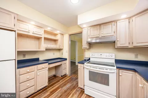 Kitchen - 518 Loblolly Ln, Salisbury, MD 21801 photo 5 of 5