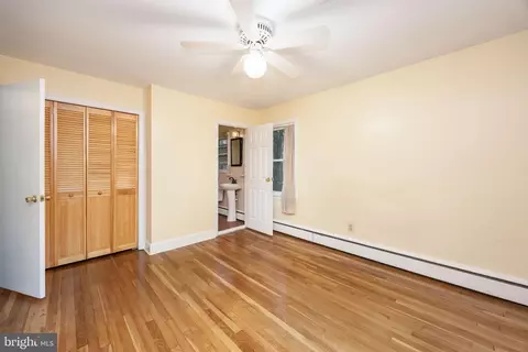 Bedroom - 518 Loblolly Ln, Salisbury, MD 21801 photo 9 of 13