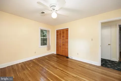 Bedroom - 518 Loblolly Ln, Salisbury, MD 21801 photo 8 of 13