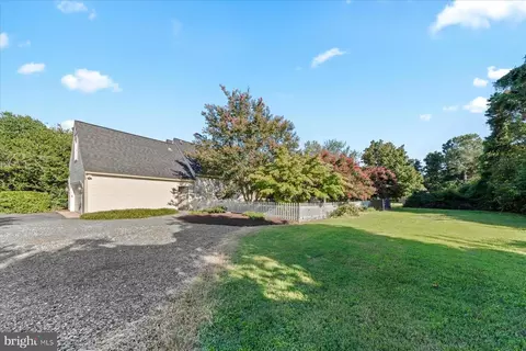 Exterior - 6050 Gloucester Ct, Salisbury, MD 21801 photo 10 of 18