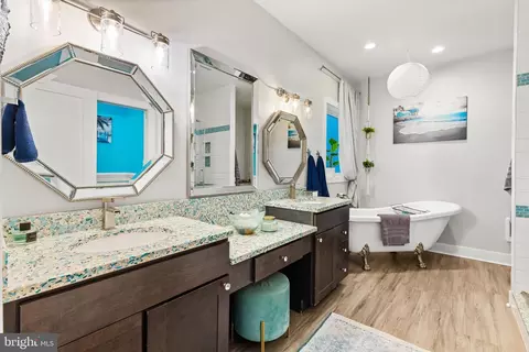 Bath - 28204 Riverside Drive Ext, Salisbury, MD 21801 photo 1 of 4