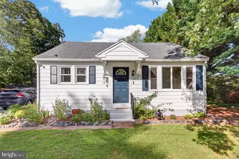 Exterior - 611 E Lincoln Ave, Salisbury, MD 21804 photo 2 of 4