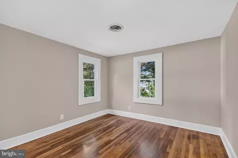 Bedroom - 611 E Lincoln Ave, Salisbury, MD 21804 photo 1 of 3