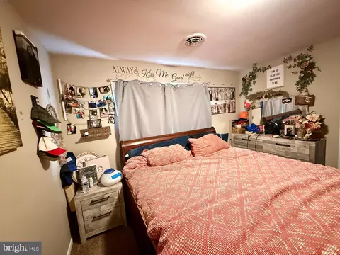 Bedroom - 9 Pine St, Delmar, MD 21875 photo 2 of 6