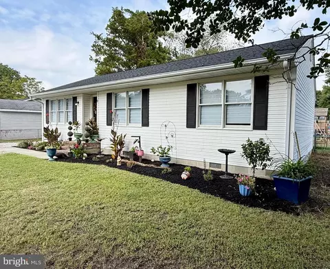 Exterior - 9 Pine St, Delmar, MD 21875 photo 3 of 4