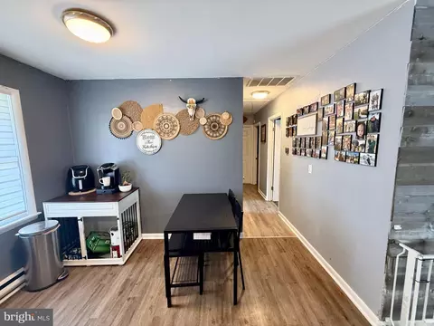 Entry Way - 9 Pine St, Delmar, MD 21875 photo 1 of 1