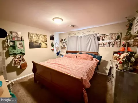 Bedroom - 9 Pine St, Delmar, MD 21875 photo 1 of 6