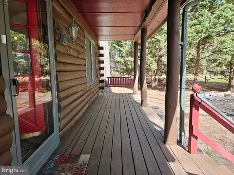 Exterior - 20403 Chesapeake Dr, Nanticoke, MD 21840 photo 6 of 13