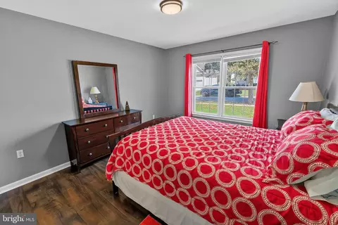 Bedroom - 220 Creekside Dr, Salisbury, MD 21804 photo 4 of 7