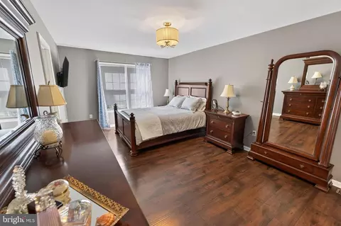 Bedroom - 220 Creekside Dr, Salisbury, MD 21804 photo 2 of 7