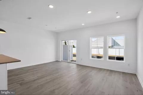 Living - 315 Clement Loop, Salisbury, MD 21801 photo 3 of 3