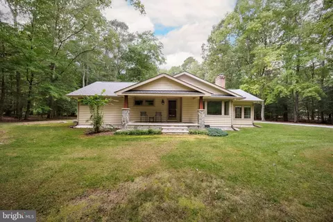 Exterior - 4910 Cardinal Dr, Salisbury, MD 21804 photo 2 of 19