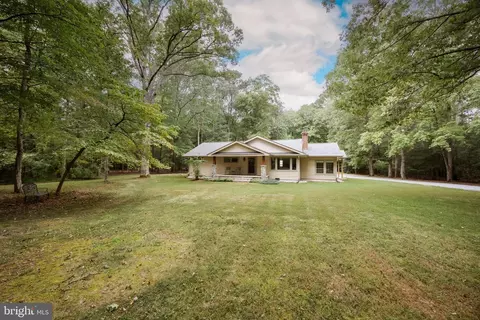 4910 Cardinal Dr, Salisbury, MD 21804