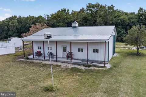 Exterior - 33350 Wango Rd, Salisbury, MD 21804 photo 2 of 22