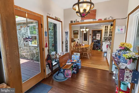Entry Way - 33350 Wango Rd, Salisbury, MD 21804 photo 1 of 11