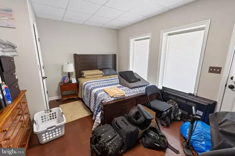 Bedroom - 33350 Wango Rd, Salisbury, MD 21804 photo 6 of 7