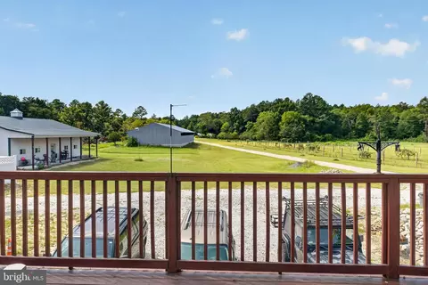 Exterior - 33350 Wango Rd, Salisbury, MD 21804 photo 18 of 22