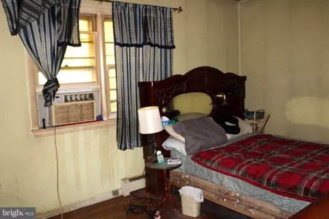Bedroom - 7064 Cromwell Ave, Salisbury, MD 21804 photo 1 of 2