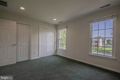 Bedroom - 27414 Equestrian Dr, Salisbury, MD 21801 photo 4 of 7