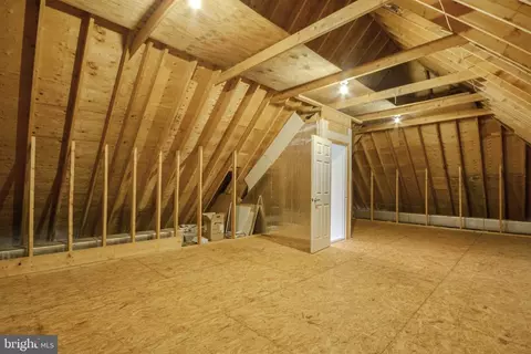 Entry Way - 27414 Equestrian Dr, Salisbury, MD 21801 photo 5 of 6