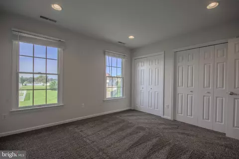 Bedroom - 27414 Equestrian Dr, Salisbury, MD 21801 photo 5 of 7