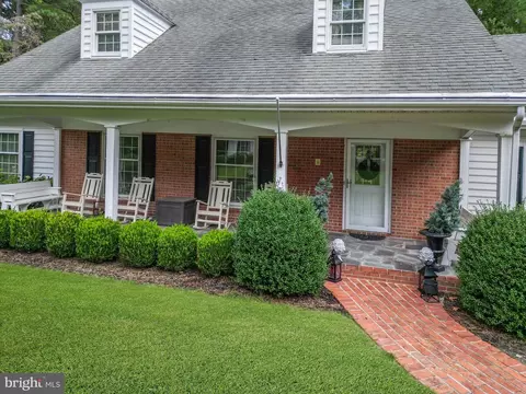 Exterior - 409 Rolling Rd, Salisbury, MD 21801 photo 8 of 8