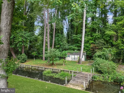 Exterior - 409 Rolling Rd, Salisbury, MD 21801 photo 7 of 8