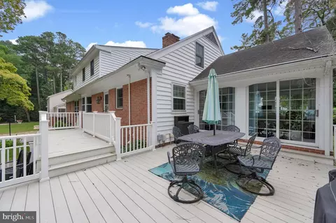 Exterior - 409 Rolling Rd, Salisbury, MD 21801 photo 6 of 8