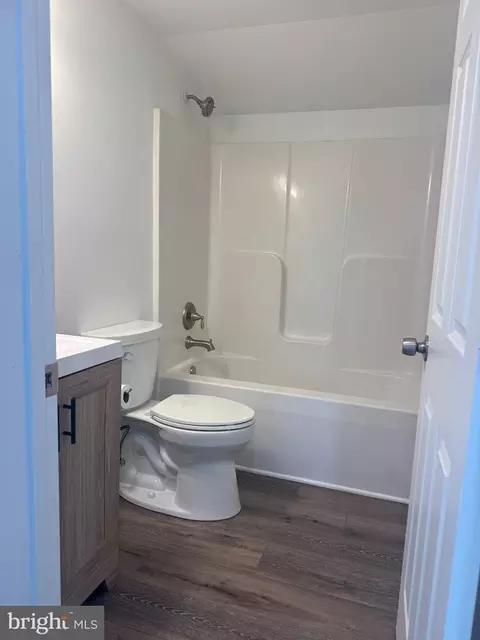 Bath - 7420 Richardson St, Willards, MD 21874 photo 1 of 1