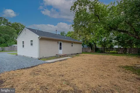 Exterior - 605 Jackson St, Salisbury, MD 21804 photo 4 of 7