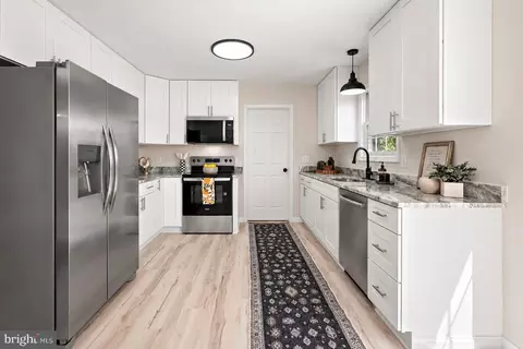 Kitchen - 27809 Waller Rd, Salisbury, MD 21801 photo 1 of 4