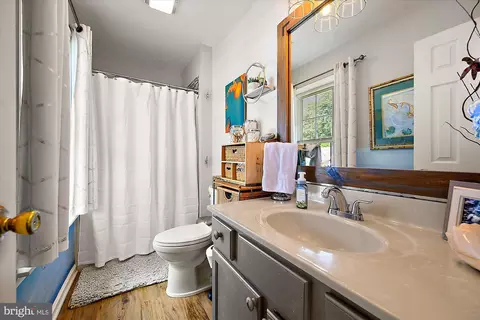 Bath - 152 Emily Dr, Salisbury, MD 21804 photo 2 of 3