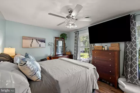 Bedroom - 152 Emily Dr, Salisbury, MD 21804 photo 2 of 9