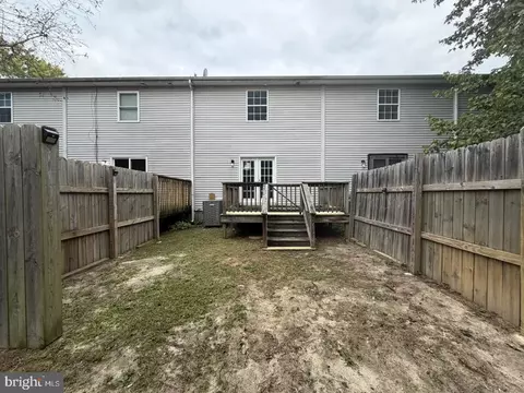 Exterior - 721 Hemlock St, Salisbury, MD 21804 photo 2 of 3
