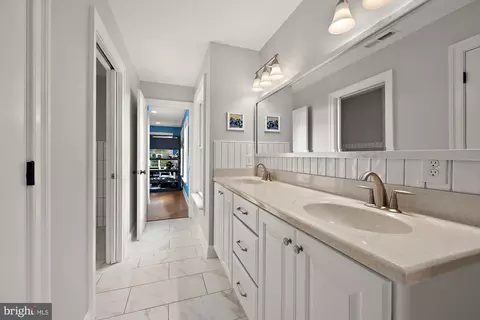 Entry Way - 5292 Safe Harbor Way, Salisbury, MD 21801 photo 15 of 18