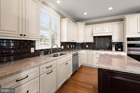 Kitchen - 5292 Safe Harbor Way, Salisbury, MD 21801 photo 5 of 10