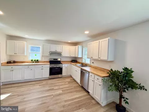 Kitchen - 605 4th St, Sharptown, MD 21861 photo 1 of 3
