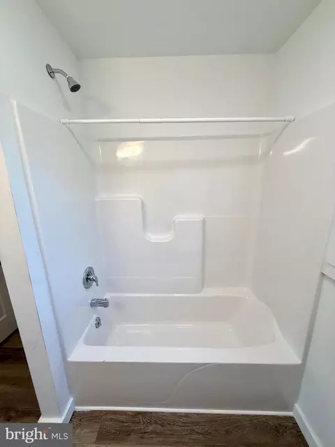Bath - 605 4th St, Sharptown, MD 21861 photo 2 of 4
