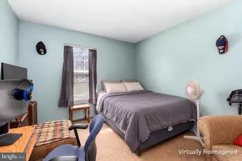 Bedroom - 27152 N Tourmaline Dr, Hebron, MD 21830 photo 3 of 6